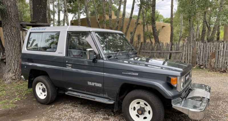 Toyota Land Cruiser  1980 - photo n°3 Toyota Land Cruiser   occasion à LYON - photo n°3