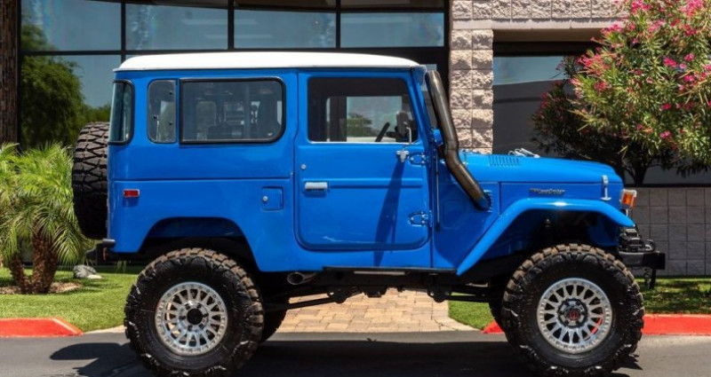 Toyota Land Cruiser  1980 - photo n°3 Toyota Land Cruiser   occasion à LYON - photo n°3