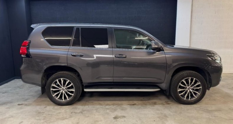 Toyota Land Cruiser SERIE 150 RC18 2.8 D4D 177ch LOUNGE ATTELAGE-TO-JBL-CAMERA 2017 - photo n°7 Toyota Land Cruiser SERIE 150 RC18 2.8 D4D 177ch LOUNGE ATTELAGE-TO-JBL-CAMERA  occasion à Brignais - photo n°7