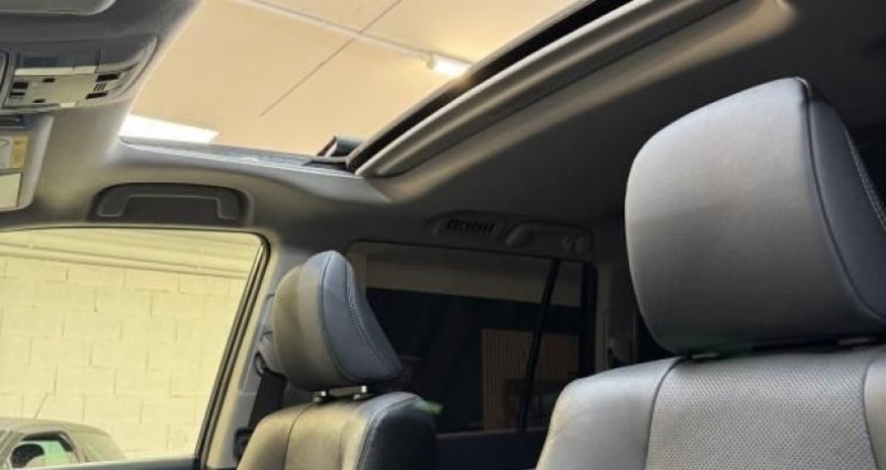 Toyota Land Cruiser SERIE 150 RC18 2.8 D4D 177ch LOUNGE ATTELAGE-TO-JBL-CAMERA 2017 - photo n°4 Toyota Land Cruiser SERIE 150 RC18 2.8 D4D 177ch LOUNGE ATTELAGE-TO-JBL-CAMERA  occasion à Brignais - photo n°4