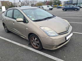 Toyota Prius , garage FAST SERVICES AUTO  Coignires