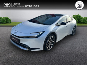 Toyota Prius occasion 2023 mise en vente à Pluneret par le garage Toyota Altis Auray - photo n°1