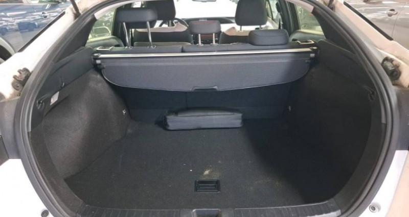 Toyota Prius IV 122h Dynamic Pack Premium Business + Stage Hybrid Academy  occasion  Courbevoie - photo n3