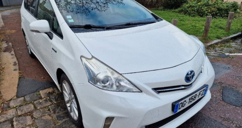 Toyota Prius occasion Hybride à Argenteuil Val d'Oise puissance de 5 cv ...