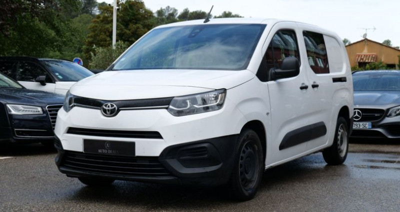 Toyota Proace City 1.5 long 100 ch d-4d cabine approfondie 2021 Toyota Proace City 1.5 long 100 ch d-4d cabine approfondie  occasion à Meyreuil