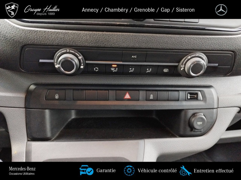 Toyota Proace L2 - 2.0 122 ch 6 places 21 300 HT 2018 - photo n°16 Toyota Proace L2 - 2.0 122 ch 6 places 21 300 HT  occasion à SAINT-EGREVE - photo n°16