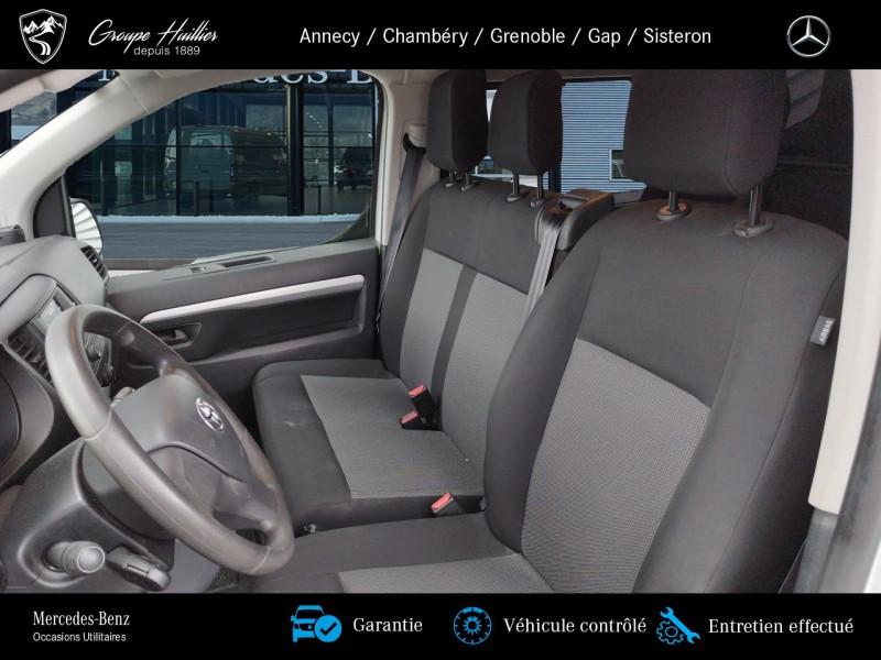 Toyota Proace L2 - 2.0 122 ch 6 places 21 300 HT 2018 - photo n°11 Toyota Proace L2 - 2.0 122 ch 6 places 21 300 HT  occasion à SAINT-EGREVE - photo n°11