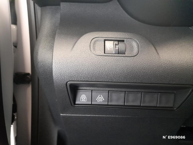 Toyota Proace Proace City Verso Medium 1.2L 110 VVT-i BVM6 Executive 2025 - photo n°15 Toyota Proace Proace City Verso Medium 1.2L 110 VVT-i BVM6 Executive  occasion à Saint-Maximin - photo n°15