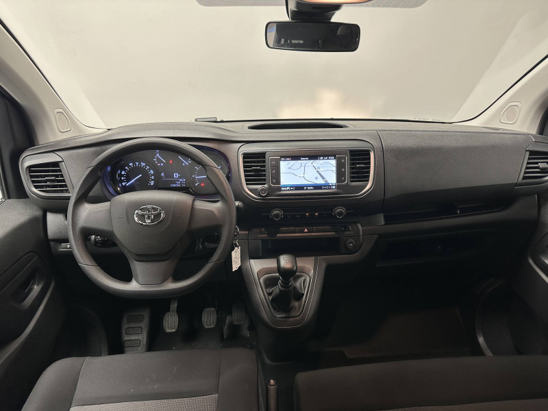 Toyota Proace Proace Verso Long 2.0L 140 D-4D BVM6 Dynamic 5p 2024 - photo n°12 Toyota Proace Proace Verso Long 2.0L 140 D-4D BVM6 Dynamic 5p  occasion à PERIGUEUX - photo n°12