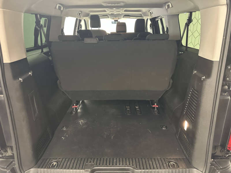 Toyota Proace Proace Verso Long 2.0L 140 D-4D BVM6 Dynamic 5p 2024 - photo n°17 Toyota Proace Proace Verso Long 2.0L 140 D-4D BVM6 Dynamic 5p  occasion à PERIGUEUX - photo n°17