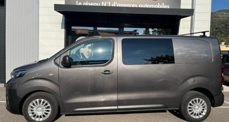 Toyota Proace VERSO 2L 120CH CABINE APPROFONDIE DYNAMIC 2021 - photo n°4 Toyota Proace VERSO 2L 120CH CABINE APPROFONDIE DYNAMIC  occasion à Le Versoud - photo n°4