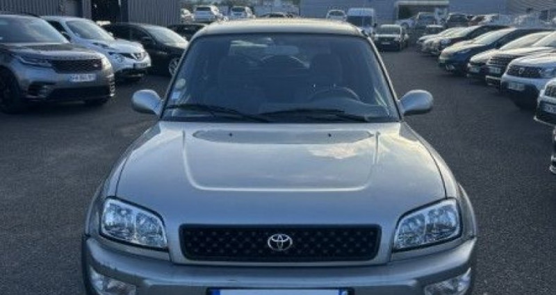 Toyota RAV 4 2.0 128CH VX 3P 2000 - photo n°2 Toyota RAV 4 2.0 128CH VX 3P  occasion à AUBIERE - photo n°2