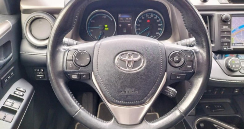 Toyota RAV 4 2.5 197 CH FULL-HYBRID SILVER EDITION 4X4 BVA 2018 - photo n°4 Toyota RAV 4 2.5 197 CH FULL-HYBRID SILVER EDITION 4X4 BVA  occasion à LIMOGES - photo n°4