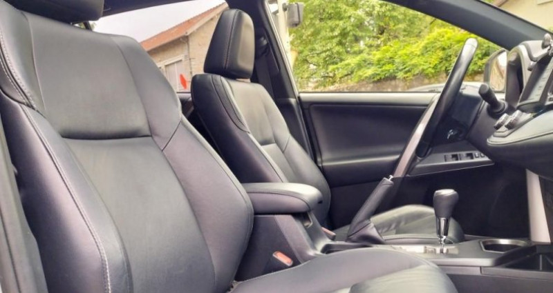 Toyota RAV 4 2.5 197 CH FULL-HYBRID SILVER EDITION 4X4 BVA 2018 - photo n°6 Toyota RAV 4 2.5 197 CH FULL-HYBRID SILVER EDITION 4X4 BVA  occasion à LIMOGES - photo n°6