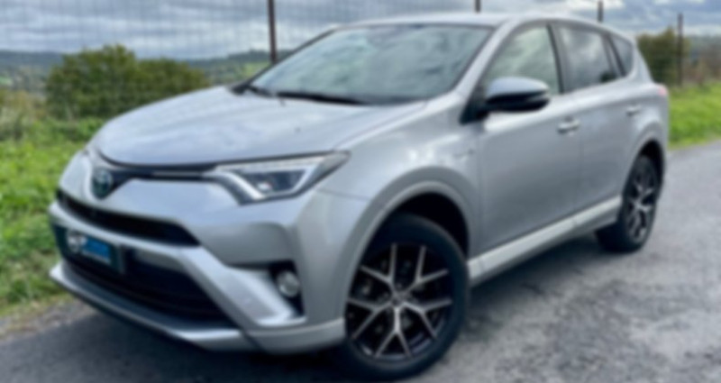 Toyota RAV 4 2.5 197ch FULL HYBRID EXCLUSIVE 4X4 CVT 2017 Toyota RAV 4 2.5 197ch FULL HYBRID EXCLUSIVE 4X4 CVT  occasion à DONZENAC