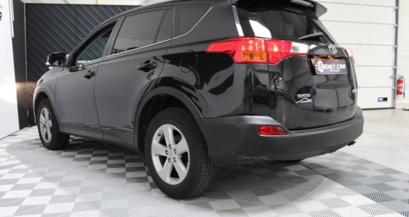 Toyota RAV 4 4 124 D-4D FAP 4x2 Stop & Start Life - SUIVI - CAMERA DE REC 2013 - photo n°4 Toyota RAV 4 4 124 D-4D FAP 4x2 Stop & Start Life - SUIVI - CAMERA DE REC  occasion à Venelles - photo n°4