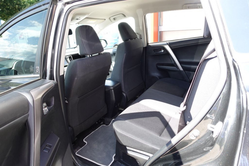 Toyota RAV 4 Hybride 197ch 2WD  occasion  Beaupuy - photo n4