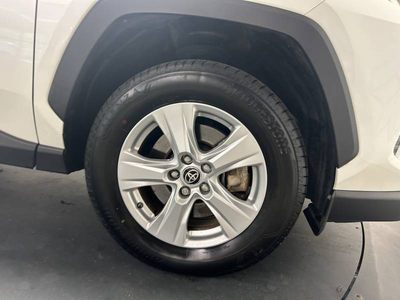 Toyota RAV 4 Hybride Pro 218 ch 2WD Dynamic Business  occasion  Saint Laurent des Vignes - photo n9