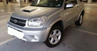 Toyota RAV 4 occasion Gris année 2004 boite Manuelle Annonce Toyota RAV 4 occasion Diesel II 115 D-4D VX 3p à RIGNIEUX LE FRANC