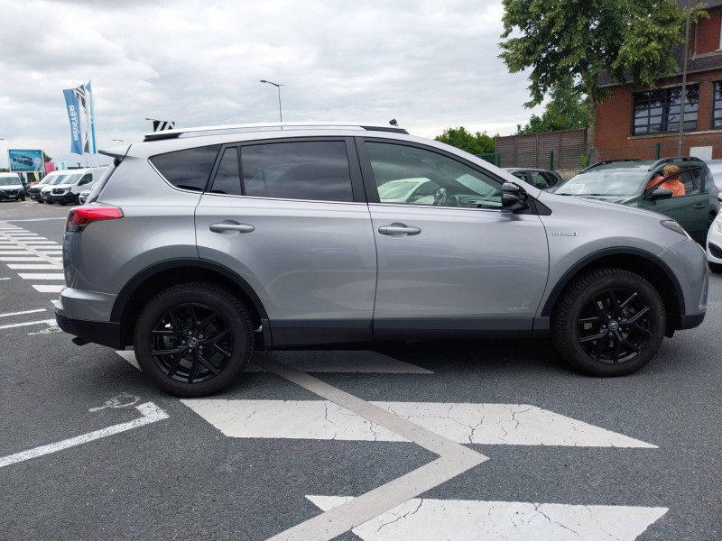 Toyota RAV 4 RAV4 Hybride 197ch 2WD Black Edition 5p 2018 - photo n°6 Toyota RAV 4 RAV4 Hybride 197ch 2WD Black Edition 5p  occasion à SAINT-GREGOIRE - photo n°6