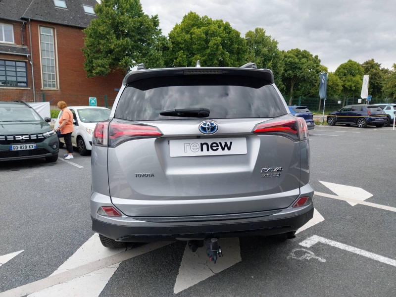Toyota RAV 4 RAV4 Hybride 197ch 2WD Black Edition 5p 2018 - photo n°4 Toyota RAV 4 RAV4 Hybride 197ch 2WD Black Edition 5p  occasion à SAINT-GREGOIRE - photo n°4