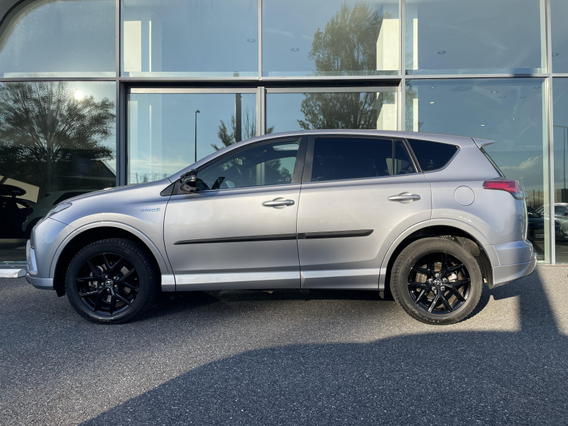 Toyota RAV 4 RAV4 Hybride 197ch 2WD Lounge 5p 2018 - photo n°20 Toyota RAV 4 RAV4 Hybride 197ch 2WD Lounge 5p  occasion à Onet-le-Château - photo n°20