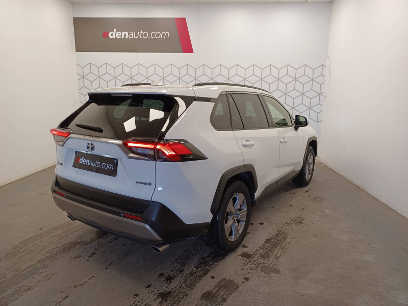 Toyota RAV 4 RAV4 Hybride 218 ch 2WD Dynamic 5p 2022 - photo n°3 Toyota RAV 4 RAV4 Hybride 218 ch 2WD Dynamic 5p  occasion à Saint-Laurent-des-Vignes - photo n°3