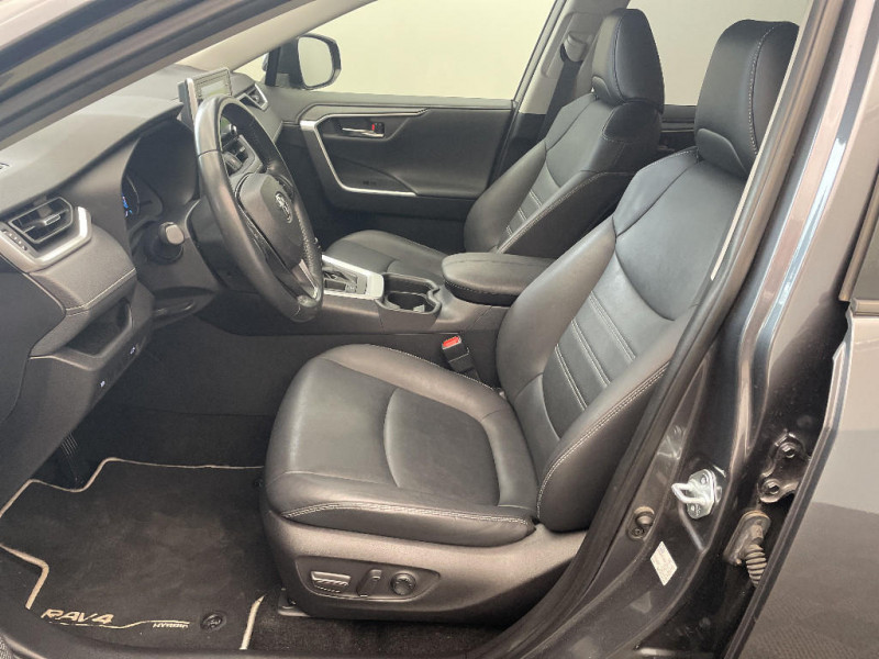 Toyota RAV 4 RAV4 Hybride Pro 218 ch 2WD Dynamic Business+Stage Hybrid Ac  occasion  Jaux - photo n18