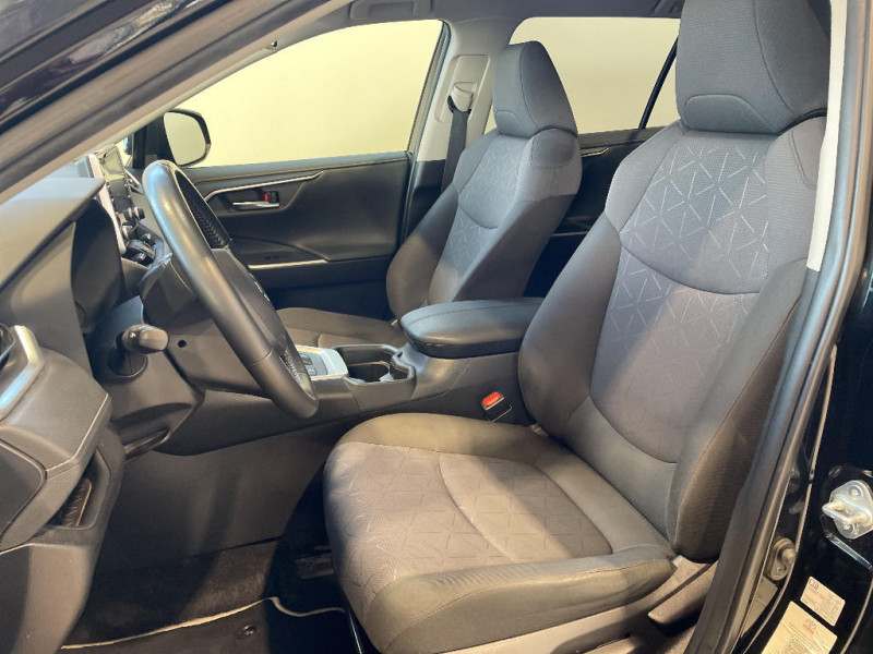 Toyota RAV 4 RAV4 Hybride Pro 218 ch 2WD Dynamic Business+Stage Hybrid Ac  occasion � Jaux - photo n�18