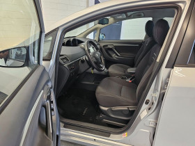 Toyota Verso 147 VVT-i CVT BVA  occasion  Beaupuy - photo n5
