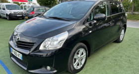Toyota Verso occasion 2010 mise en vente à Reims par le garage UTILITAIRES DES TONDEURS - photo n°1