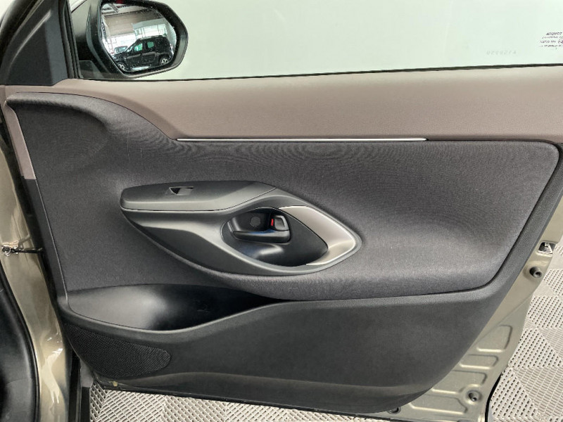 Toyota Yaris Cross Yaris Cross Hybride 116h 2WD Collection 2023 - photo n°20 Toyota Yaris Cross Yaris Cross Hybride 116h 2WD Collection  occasion à Saint-Quentin - photo n°20