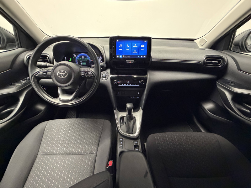 Toyota Yaris Cross Yaris Cross Hybride 116h 2WD Dynamic Business + Programme Be 2024 - photo n°13 Toyota Yaris Cross Yaris Cross Hybride 116h 2WD Dynamic Business + Programme Be  occasion à PERIGUEUX - photo n°13