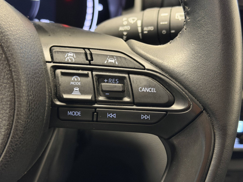 Toyota Yaris Cross Yaris Cross Hybride 116h 2WD Dynamic Business + Programme Be 2024 - photo n°19 Toyota Yaris Cross Yaris Cross Hybride 116h 2WD Dynamic Business + Programme Be  occasion à PERIGUEUX - photo n°19