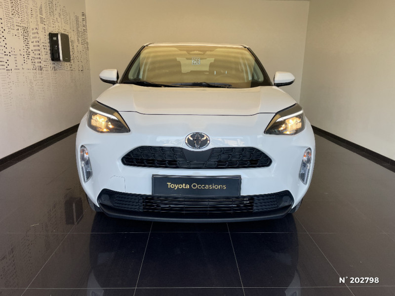 Toyota Yaris Cross Yaris Cross Hybride 116h 2WD Dynamic 2024 - photo n°3 Toyota Yaris Cross Yaris Cross Hybride 116h 2WD Dynamic  occasion à Saint-Maximin - photo n°3