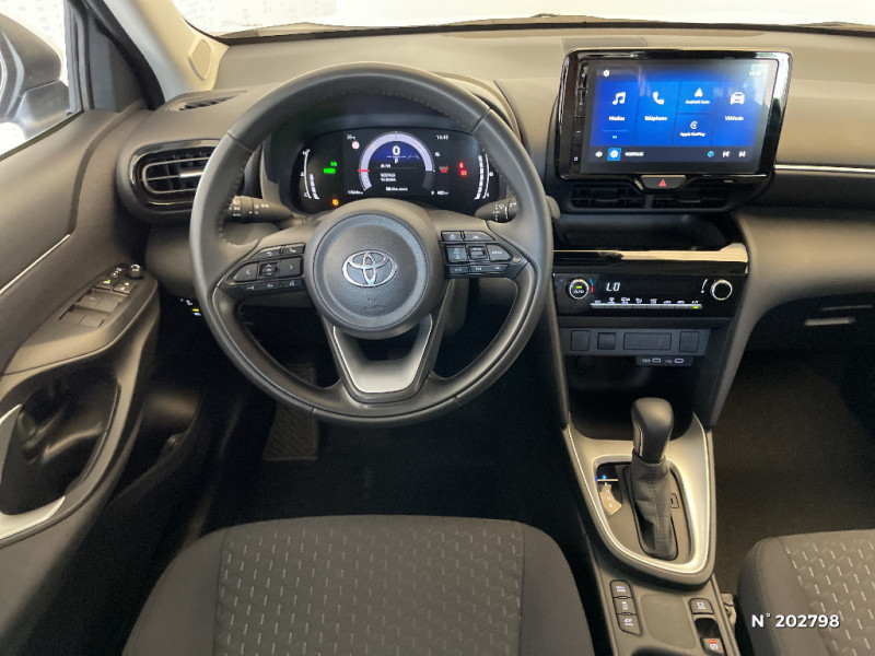 Toyota Yaris Cross Yaris Cross Hybride 116h 2WD Dynamic 2024 - photo n°9 Toyota Yaris Cross Yaris Cross Hybride 116h 2WD Dynamic  occasion à Saint-Maximin - photo n°9