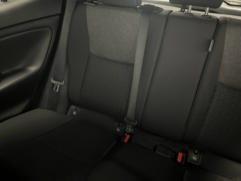 Toyota Yaris Cross Yaris Cross Hybride 116h AWD-i Design 5p 2023 - photo n°20 Toyota Yaris Cross Yaris Cross Hybride 116h AWD-i Design 5p  occasion à PERIGUEUX - photo n°20