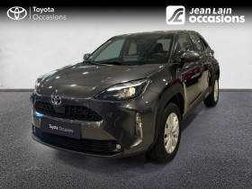 Toyota Yaris Cross occasion 2023 mise en vente à Crolles par le garage JEAN LAIN OCCASIONS CROLLES - photo n°1