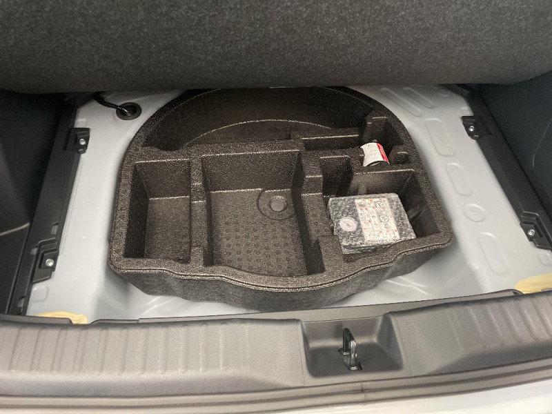 Toyota Yaris Cross Yaris Cross Hybride 130h 2WD GR SPORT  occasion  Beauvais - photo n17