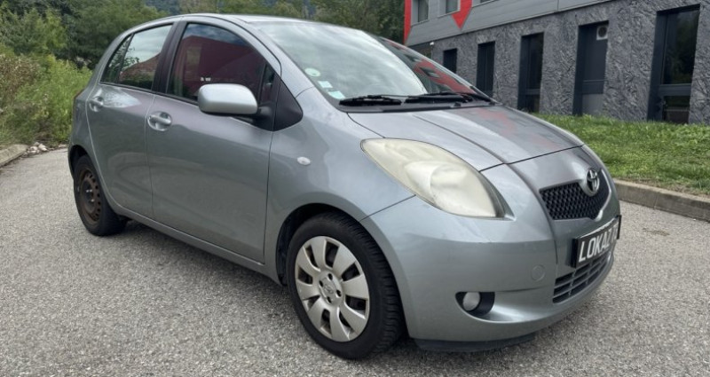 Toyota Yaris 1.3 VVT-i 87cv 2007 - photo n°2 Toyota Yaris 1.3 VVT-i 87cv  occasion à VIVIERS-DU-LAC - photo n°2