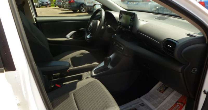 Toyota Yaris 1.5 116H FRANCE BUSINESS STAGE ACADEMIE HYBRIDE 5 PORTES BOI  occasion  Harol - photo n7