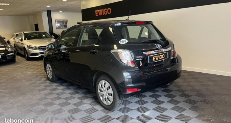 Toyota Yaris 1.5 VVTI 100H 75 HYBRID FULL-HYBRID DYNAMIC BVA 2012 - photo n°4 Toyota Yaris 1.5 VVTI 100H 75 HYBRID FULL-HYBRID DYNAMIC BVA  occasion à Saint-Apollinaire - photo n°4