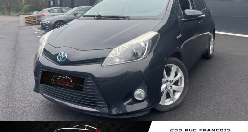 Toyota Yaris 1.5 VVTi 16V HSD Hybrid 100h E-CVT 75 cv