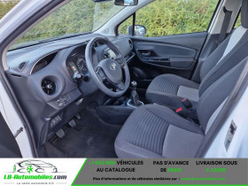 Toyota Yaris 110 VVT-i BVM  occasion � Beaupuy - photo n�6