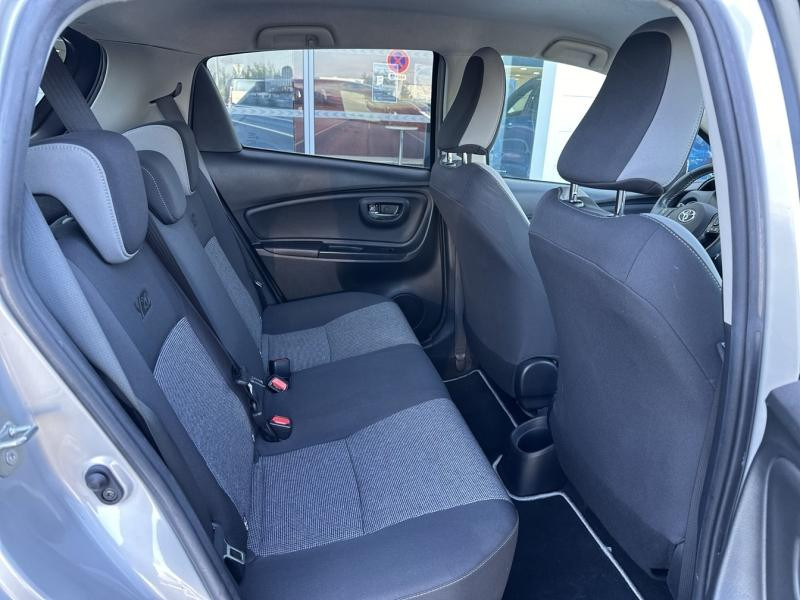 Toyota Yaris 110 VVT-i Design Y20 5p MY19 2020 - photo n°14 Toyota Yaris 110 VVT-i Design Y20 5p MY19  occasion à Gien - photo n°14