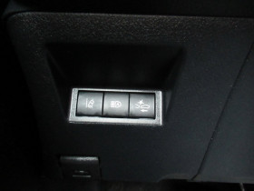 Toyota Yaris 114H FRANCE BUSINESS 5P  occasion � Toulouse - photo n�8