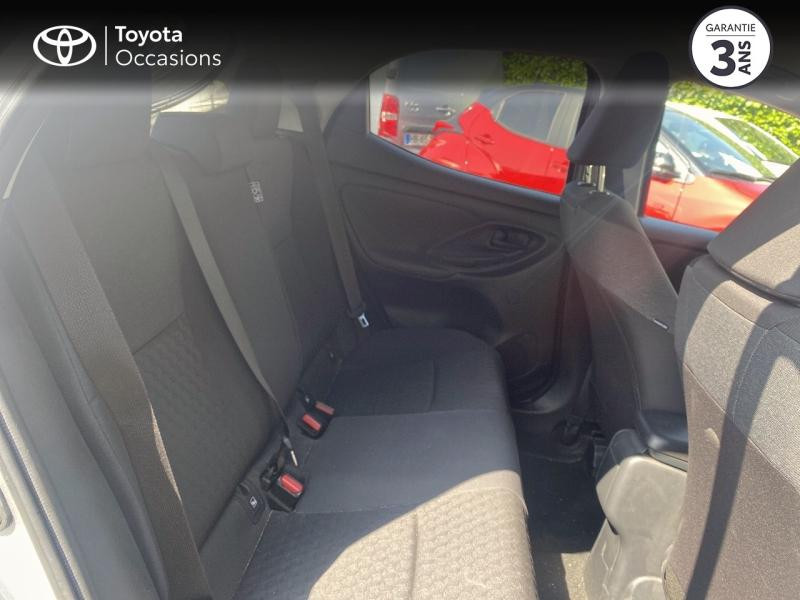 Toyota Yaris 116h Design 5p MY21  occasion  CHAMBOURCY - photo n7