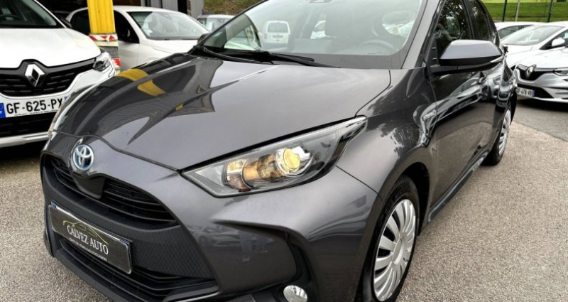 Toyota Yaris 116h France Business 5p   Stage Hybrid Academy  occasion  Lanester