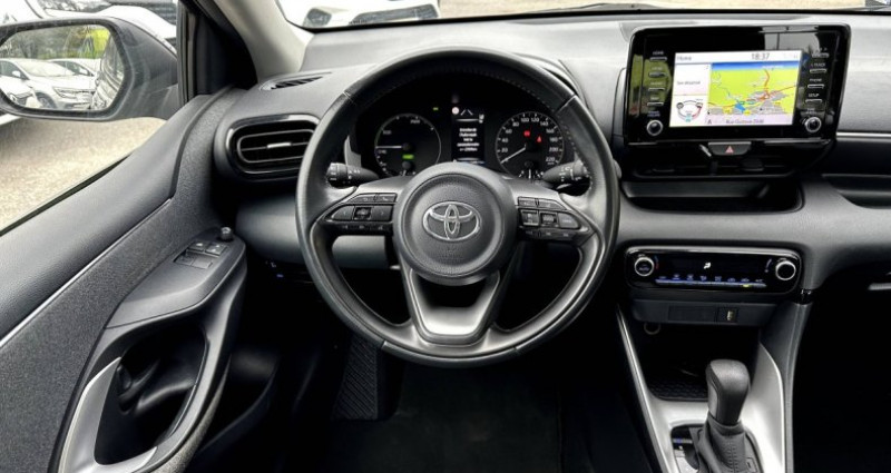 Toyota Yaris 116h France Business 5p   Stage Hybrid Academy  occasion  Lanester - photo n6
