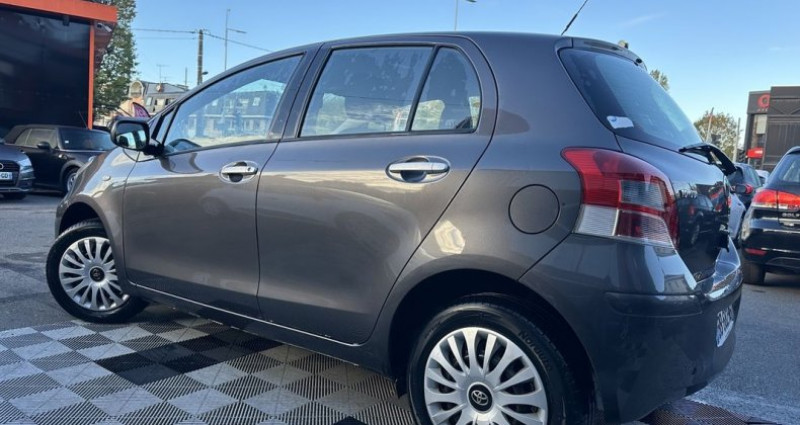 Toyota Yaris 69 VVT-I CONFORT PACK 5P 2010 - photo n°3 Toyota Yaris 69 VVT-I CONFORT PACK 5P  occasion à Morsang Sur Orge - photo n°3